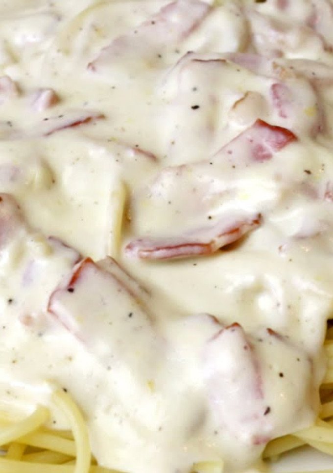 Una foto de Espaguetis carbonara