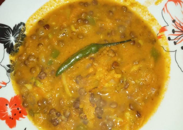 Kamande stew (green lentils)