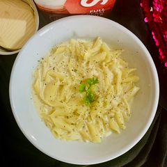 A picture of Quick and Easy Cheesy Penne.
