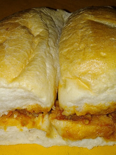 Una foto de Sándwich remojado en Salsa
