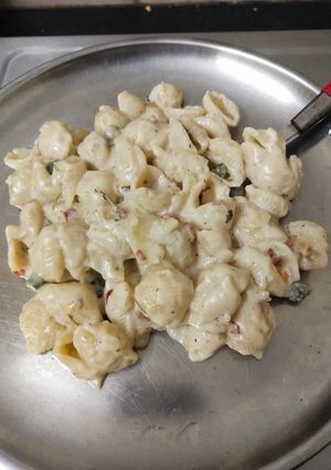 A picture of Creamy White Sauce Macroni.
