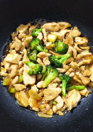 Foto resep Tumis Ayam Brokoli