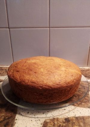 Una foto de Torta de banana y dulce de membrillo