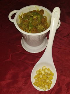 तोरी मंगोड़ी की सब्जी (Tori mangodi ki sabji recipe in Hindi) रेसिपी मुख्य फोटो