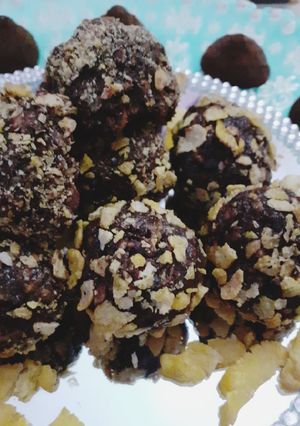 A picture of Chocolate Corn Balls Belgian Truffle Corn Balls.