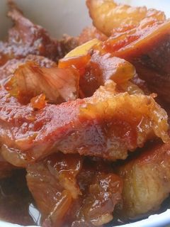 Hình của món Thịt kho tàu.