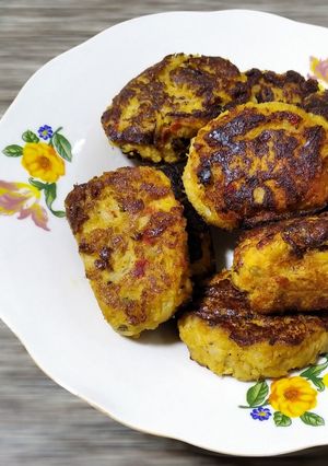 Una foto de Bocaditos veganos y proteicos -de coliflor y vegetales- :)