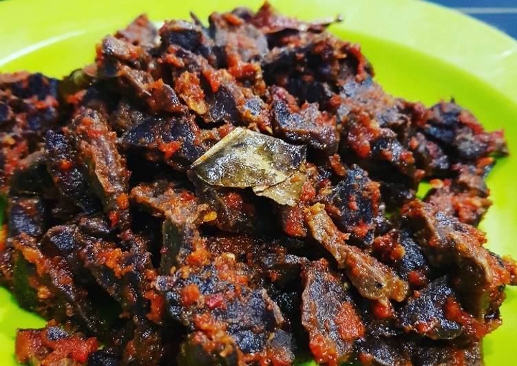 Cara Gampang Menyiapkan Sambal Paru Judes, Bisa Manjain Lidah