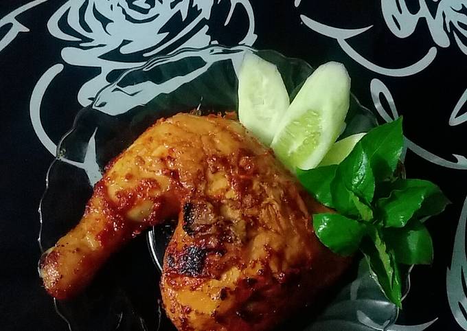 Resep Ayam Bakar Rasa Sayange oleh Cep Laras - Cookpad