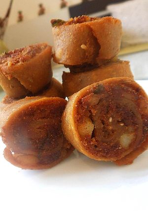 A picture of Crunchy Potato Rolls.