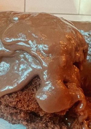 Foto de Bolo de Chocolate com Brigadeiro
