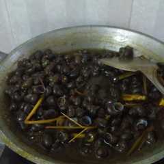 รูปของ Tutut pedas bumbu kuning