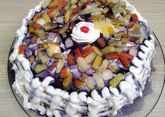 Cocktail fruit cake