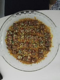 Una foto de Tarta de barritas kinder