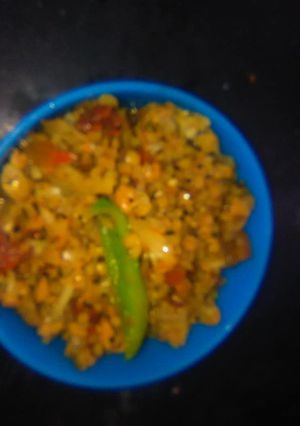 A picture of Whole cauliflower recipes for Indian sabzi.