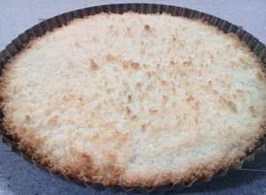 Una foto de Pie de coco con arequipe (dulce de leche/cajeta)