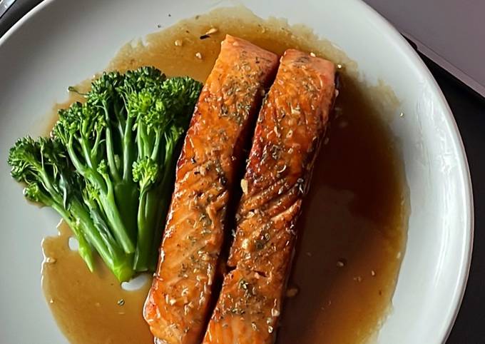 Honey Garlic Salmon