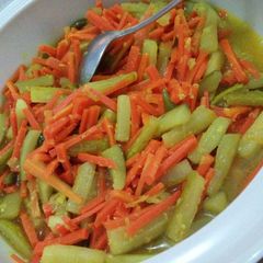 A picture of Yellow Pickles (Indonesian Pickles).