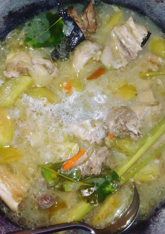 Foto resep Garang asem ayam kampung no daun pisang no santan no ribet