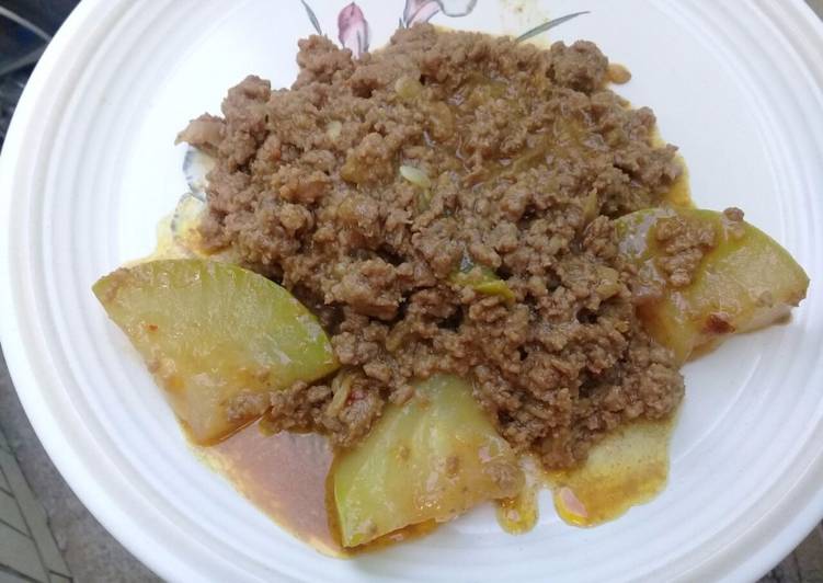 Recipe of Speedy Mincemeat and white melon