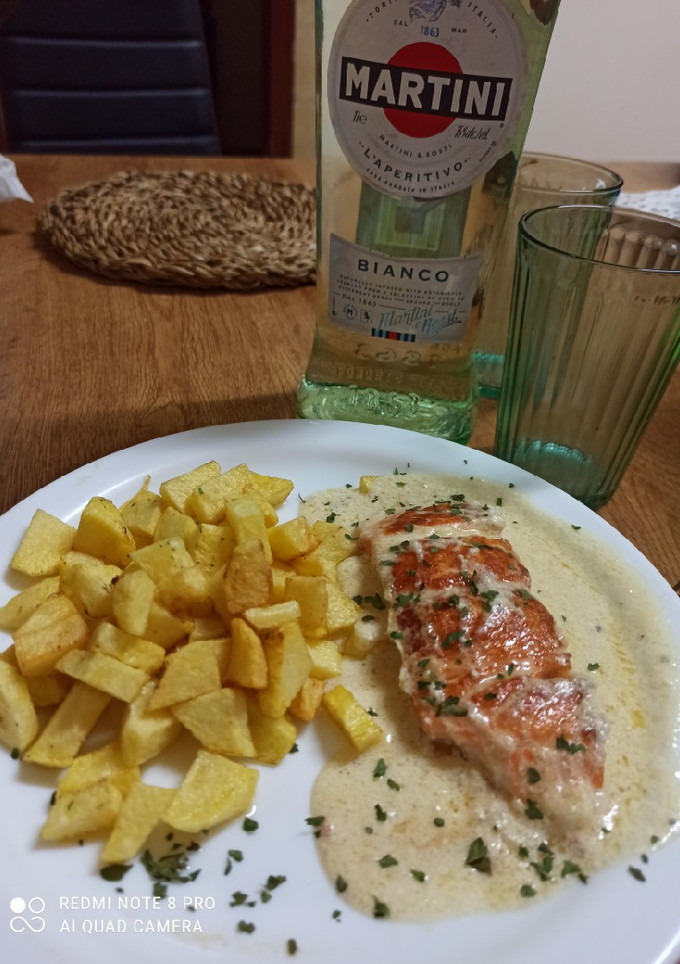 Una foto de Salmón al Vermú