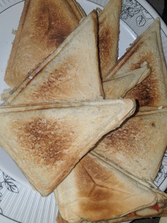 A picture of Vegetable toasted bread.