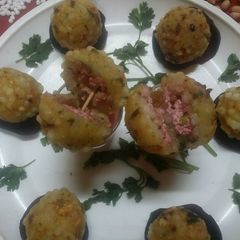 Beetroot Paneer Stuffed Sagoo Bombs A picture of Beetroot Paneer Stuffed Sagoo Bombs.