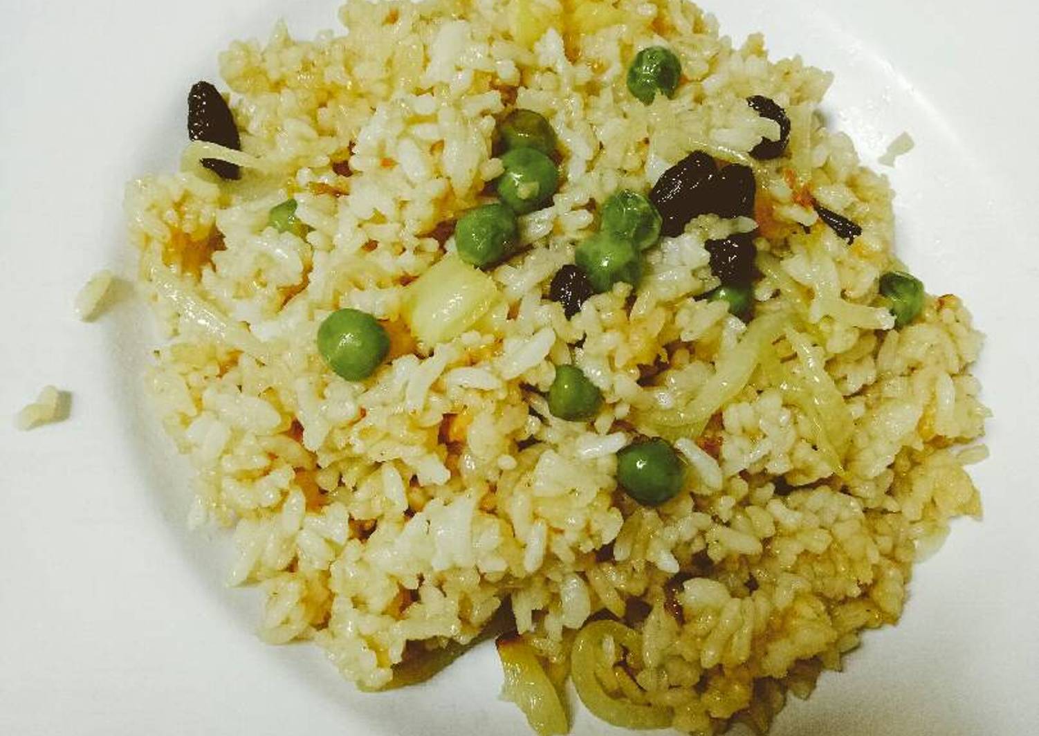 Resep Nasi goreng nanas oleh Ichy Oviant Cookpad