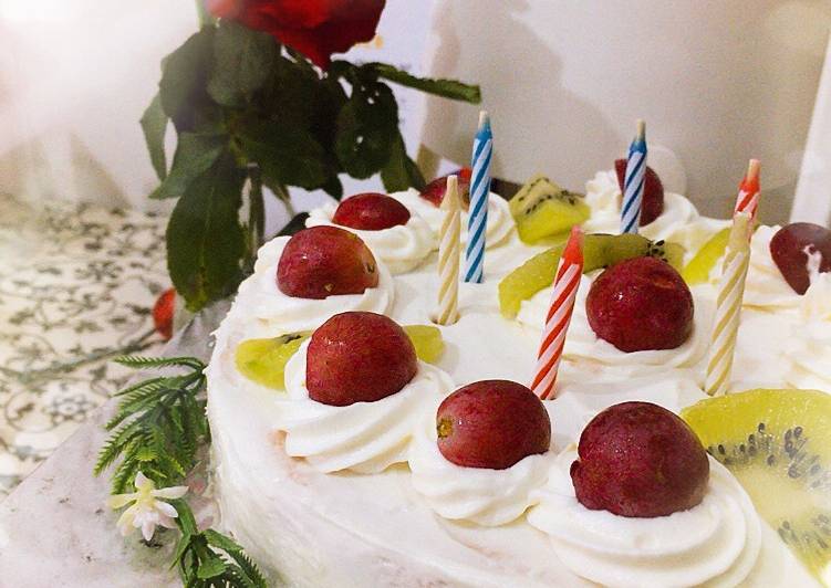 Resep Birthday Cake &amp; Fruit Anti Gagal