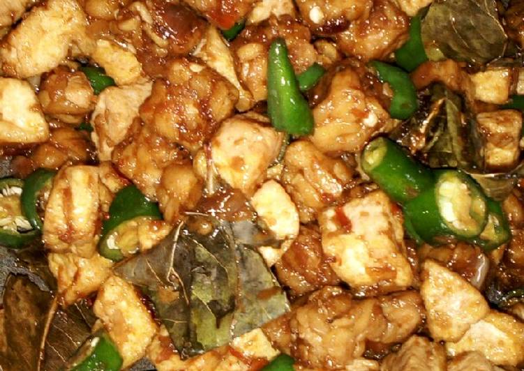 Orek tempe tahu bumbu basah