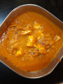 பன்னீர் பட்டர் மசாலா(paneer butter masala recipe in tamil) செய்முறை முக்கிய புகைப்படம்