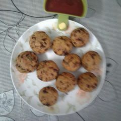A picture of Kurkure chatpata yummy suji balls.