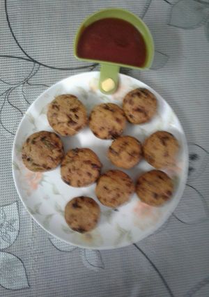 A picture of Kurkure chatpata yummy suji balls.