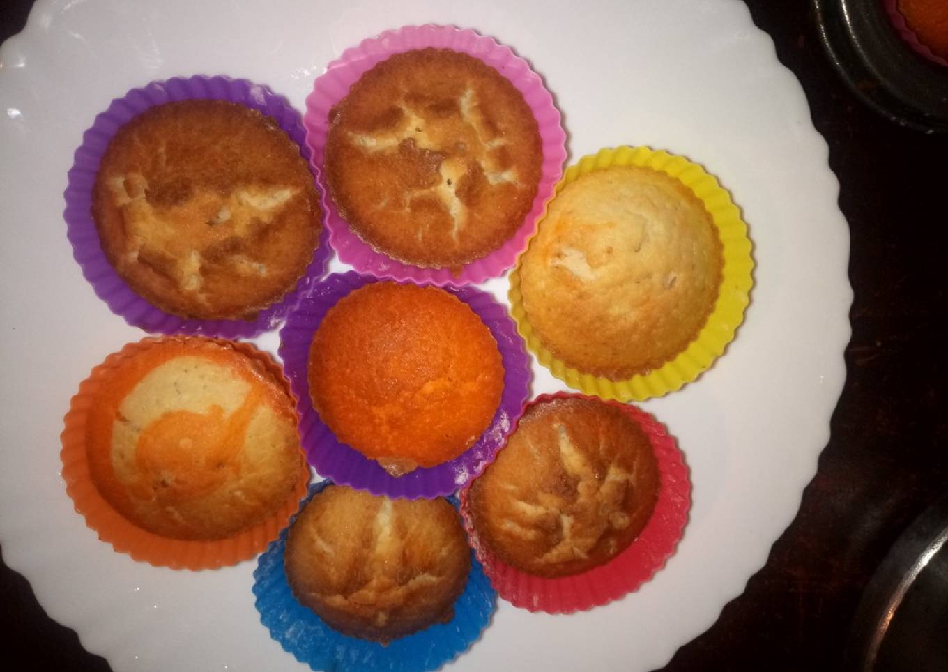 Mango flavored cupcakes