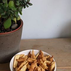 A picture of Namak Pare / Khasta Namak pare.