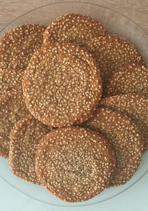 A picture of 100% Sugar-Free Almond Cookies.