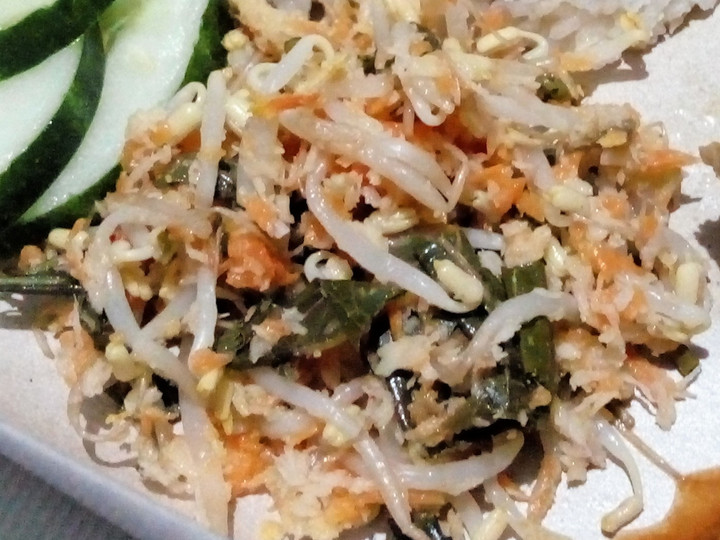 Bagaimana Menyiapkan Urap Sayur yang Enak