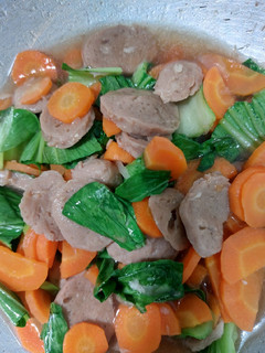 Foto resep Tumis Pokcay Wortel Bakso Simple Tinggal Cemplung
