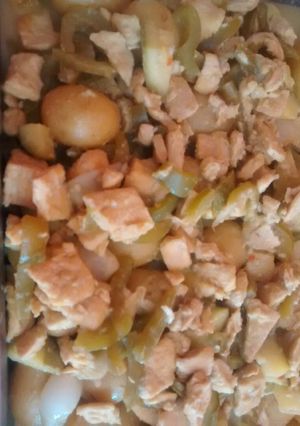 Una foto de Pollo en salsa Verde