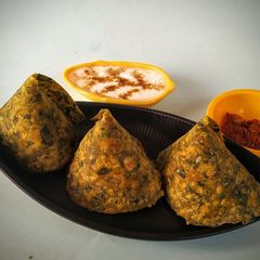 A picture of Methi thepla.