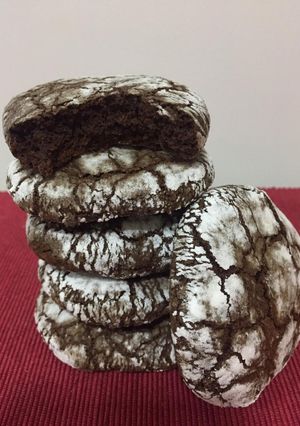Una foto de Galletas craqueladas de chocolate