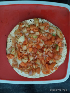 મસાલા પાપડ(masala papad recipe in Gujarati) રેસીપી મુખ્ય ફોટો
