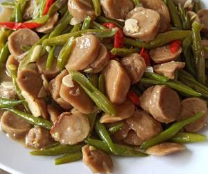 Mudahnya Menyajikan Tumis Buncis Bakso Paling Enak