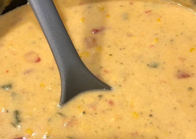 Quick Creamy Cheesy Spicy Corn Chowder recipe main photo