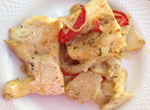 Una foto de Perca al horno con patatas