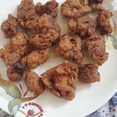 A picture of Arabian style chicken roast.