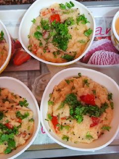 सूजी उपमा (suji upma recipe in Hindi) रेसिपी मुख्य फोटो