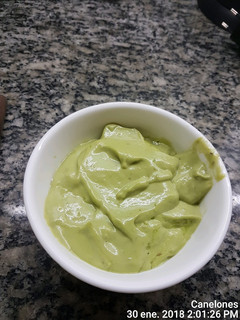 Una foto de Mayonesa de palta