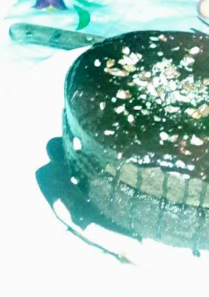 Una foto de Torta de chocolate tipo brownie con esencia de chirimoya