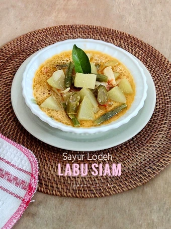 Easy Steps to Make Sayur Lodeh Labu Siam the  Makes Drooling Perfect